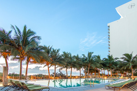 Carillon Miami Beach Hotel