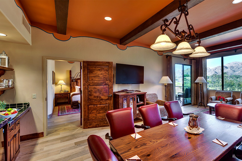 Hacienda Del Sol Guest Ranch Resort