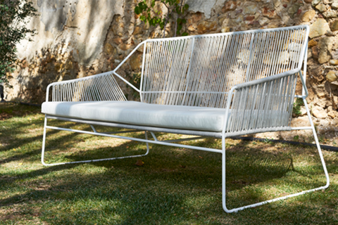 Sandur sofa by Oasiq