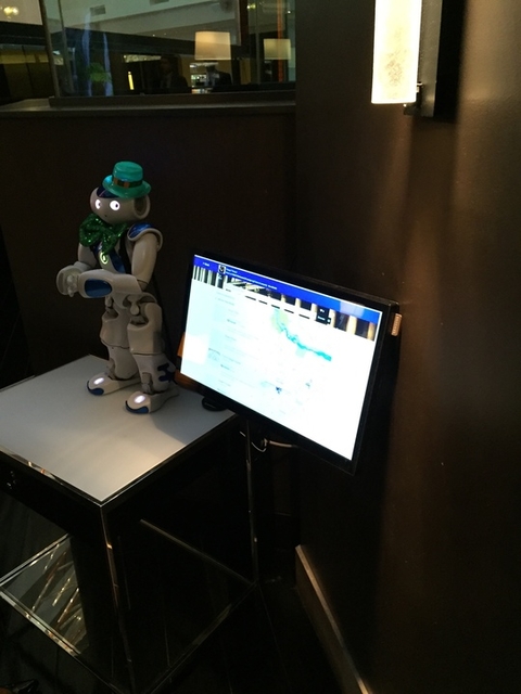 Hilton's Connie robot concierge