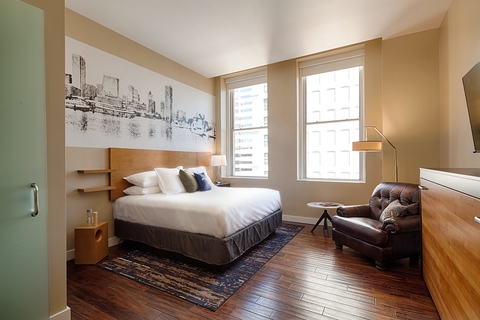 Hotel RL Baltimore