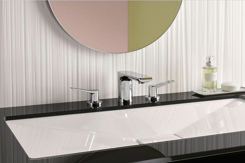 Lissé bath fittings