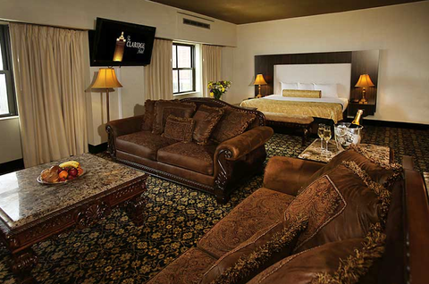 Claridge Hotel