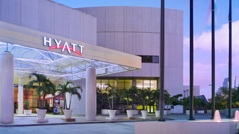 Hyatt Miami Entrance