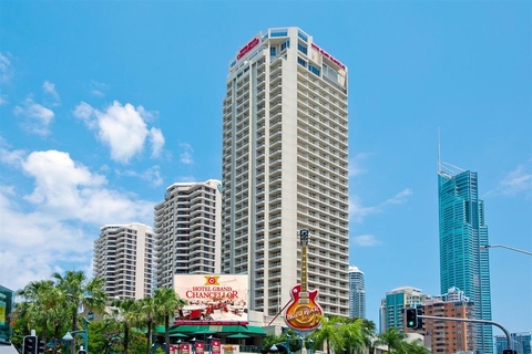 Hotel Grand Chancellor Surfers Paradise
