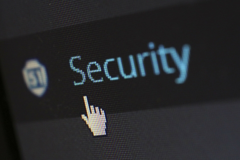 Mouse hovering over word "privacy"