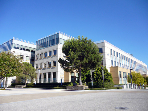 Amgen Amgen