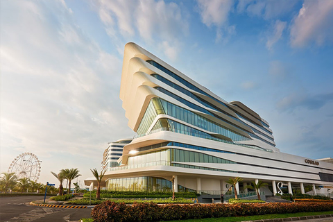 Conrad Manila