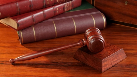 Court Court