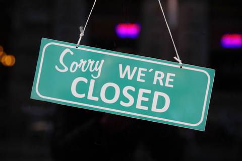 Closed sign (credit: Getty/zoom-zoom) Closed sign