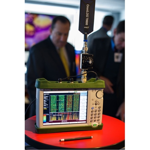 spectrum analyzer spectrum analyzer