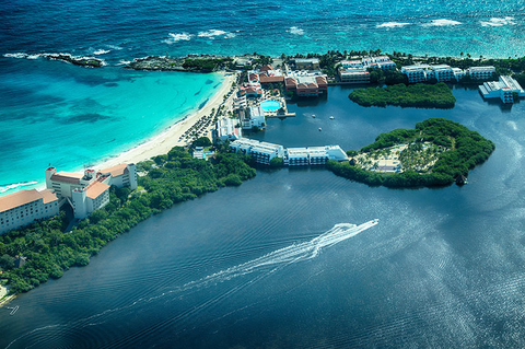 Cancun Credit Svetaleo iStock Getty Images Plus Getty Images Cancun