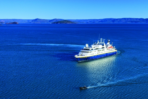Lindblad Expeditions-National Geographic Editorial Lindblad Expeditions-National Geographic Editorial