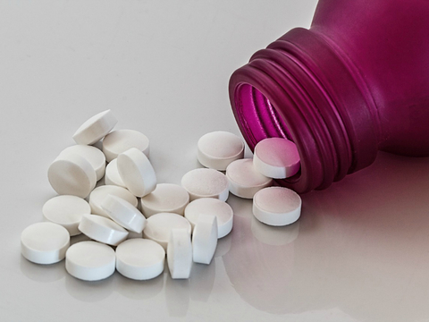 Pills800x600 pills medicine pharmacy