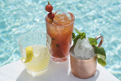 Cocktails at The Aquatic Club at The Palazzo Las Vegas Editorial Cocktails at The Aquatic Club at The Palazzo Las Vegas