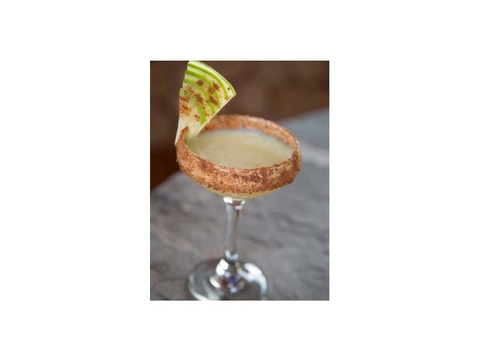 Spiced Apple Margarita Margarita cocktail with a twist of apple