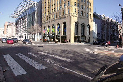 Aloft Philadelphia Downtown Involved in the property’s development are Stonehill Taylor for interior design, and Blackney Hayes Architects and Powers & Company for architecture.