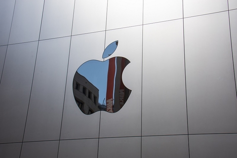 apple apple