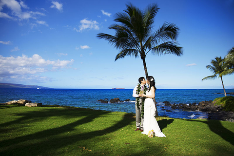 Hawaii Wedding Credit MYDinga iStock Getty Images Plus Getty Images Hawaii Wedding