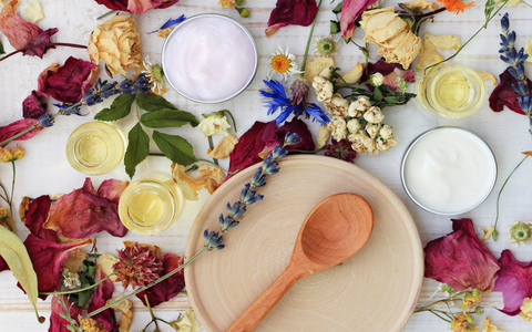 Anna-Ok/iStock/Getty Images Plus Farmhouse Fresh