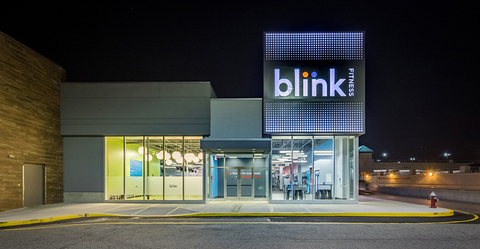 Blink-Fitness - Front of Building Blink Fitness
