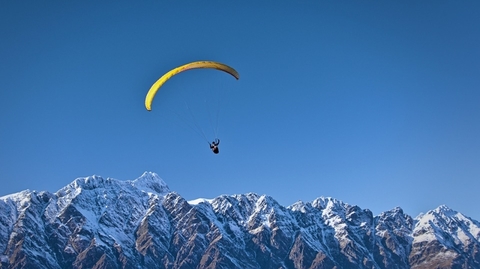 Parachute Parachute