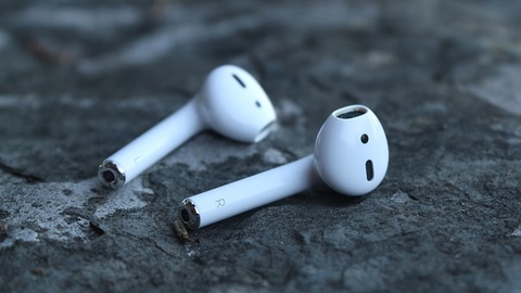 Apple patent places biometric sensors in earbuds Apple patent places biometric sensors in earbuds
