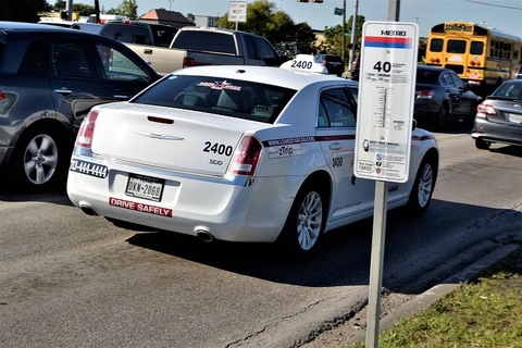 self driving taxi self driving taxi