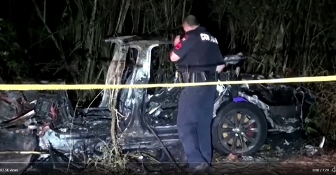 tesla crash tesla crash