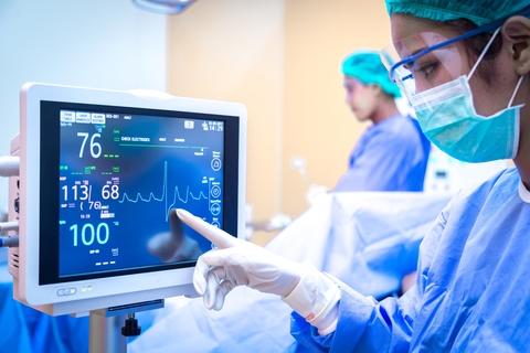 Medical device surgeon Medical device surgeon