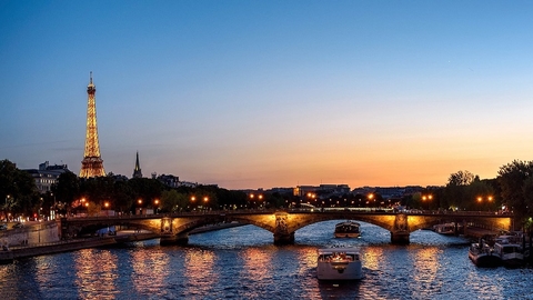 Paris Paris
