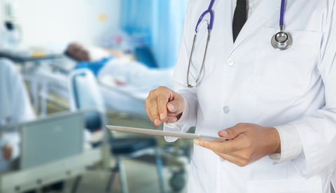 Emergency room Doctor with tablet