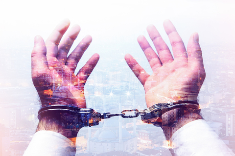 handcuff handcuff