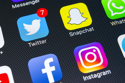 Social media Twitter Facebook Instagram Snapchat Social media Twitter Facebook Instagram Snapchat