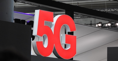 5G sign 5G sign