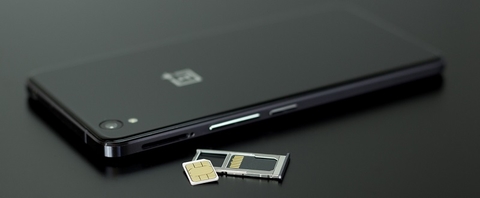 phone SIM card (Pixabay / Pexels ) phone SIM card (Pixabay / Pexels )