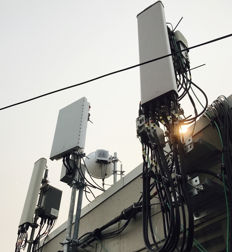 Sprint massive MIMO radio with 8T8R radios Sprint massive MIMO radio with 8T8R radios