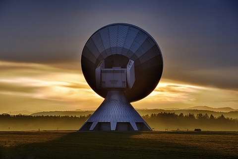 satellite earth station satellite earth station