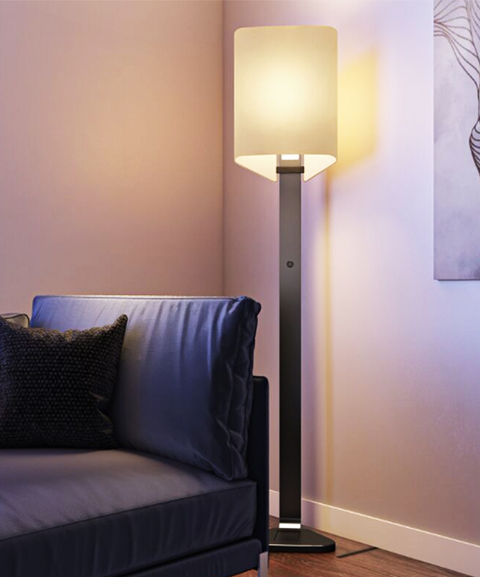 Brooklyn LED floor lamp The lamp has smooth lines and a fine linen shade.
