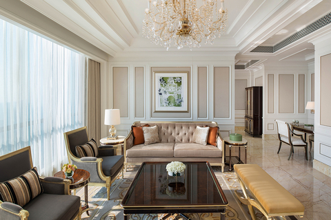 The St. Regis Zhuhai Wilson Associates designs The St. Regis Zhuhai on China’s Pearl River Delta.