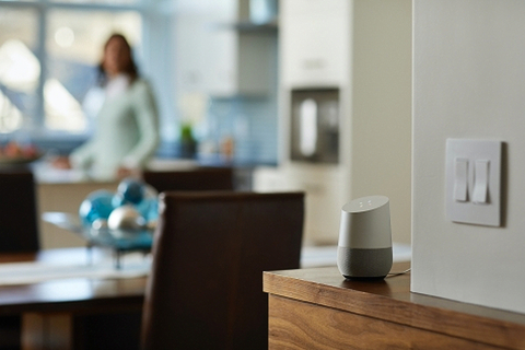 Radiant collection Samsung, Legrand’s smart lighting leverages Samsung’s ARTIK cloud services to allow connection with existing smart home solutions.
