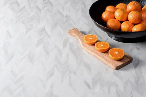 Black and White Collection Available through Wilsonart’s Virtual Design Library (VDL), the collection includes 18 new laminate patterns, from large-scale designs inspired by the features found in Eucalyptus wood to abstracts made up of bold, multi-colored triangles.