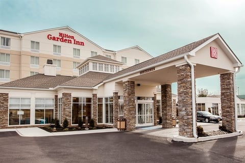 Maya Hotels Opens The Hilton Garden Inn Gastonia N C Hotel