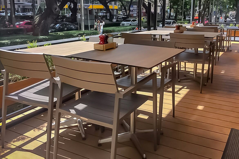 CORE chair The powder-coated, all-aluminum CORE chair is offered in five colors: taupe, dark taupe, white, black and silver, in matte or gloss metal finish.