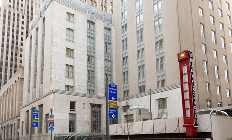Drury Plaza Pittsburgh hotel exterior