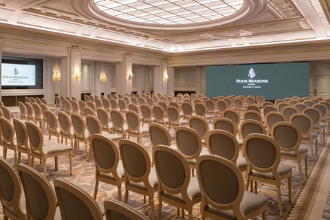 Salon Vendôme Four Seasons Hotel George V, Paris renovates Salon Vendôme.