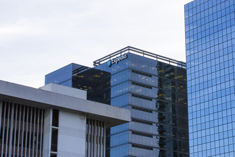Expedia Expedia added 200,000 new properties to its lodging platform in 2018 as it sharpens focus on the relationship between hotels and the sharing economy.