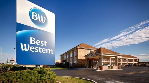 Best Western Inn of St. Charles, Ill. A University of Illinois Champaign graduate, Klok began his career in hospitality as co-founder and principal of Rebel Hospitality.