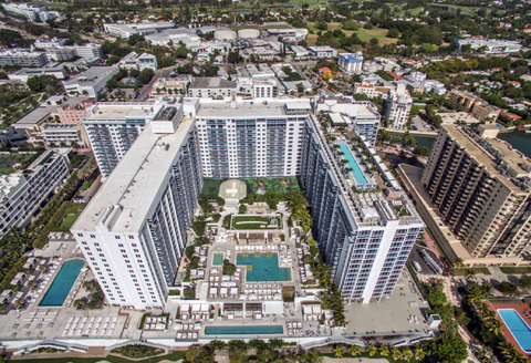 I South Beach - Host Hotels I South Beach - Host Hotels