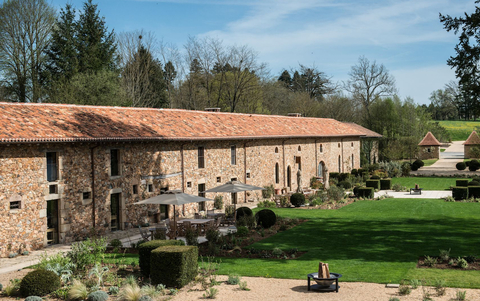 800domaine-des-etangs-la-longere-exterieur.jpg